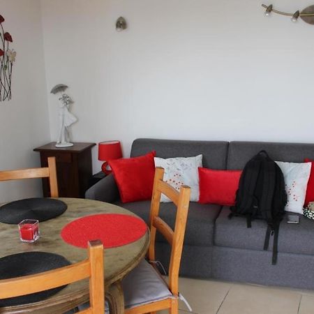 T2 Coquet Le Lavandou Plein Centre Vue Mer Exceptionnelle. Appartement Buitenkant foto